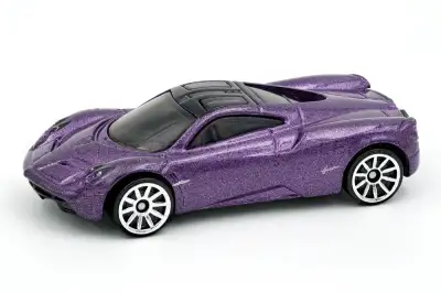 X6999-huayra-2026